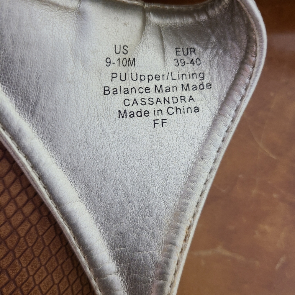 Sam Edelman Circus Gold Cassandra Thong Sandal - Picture 8 of 8